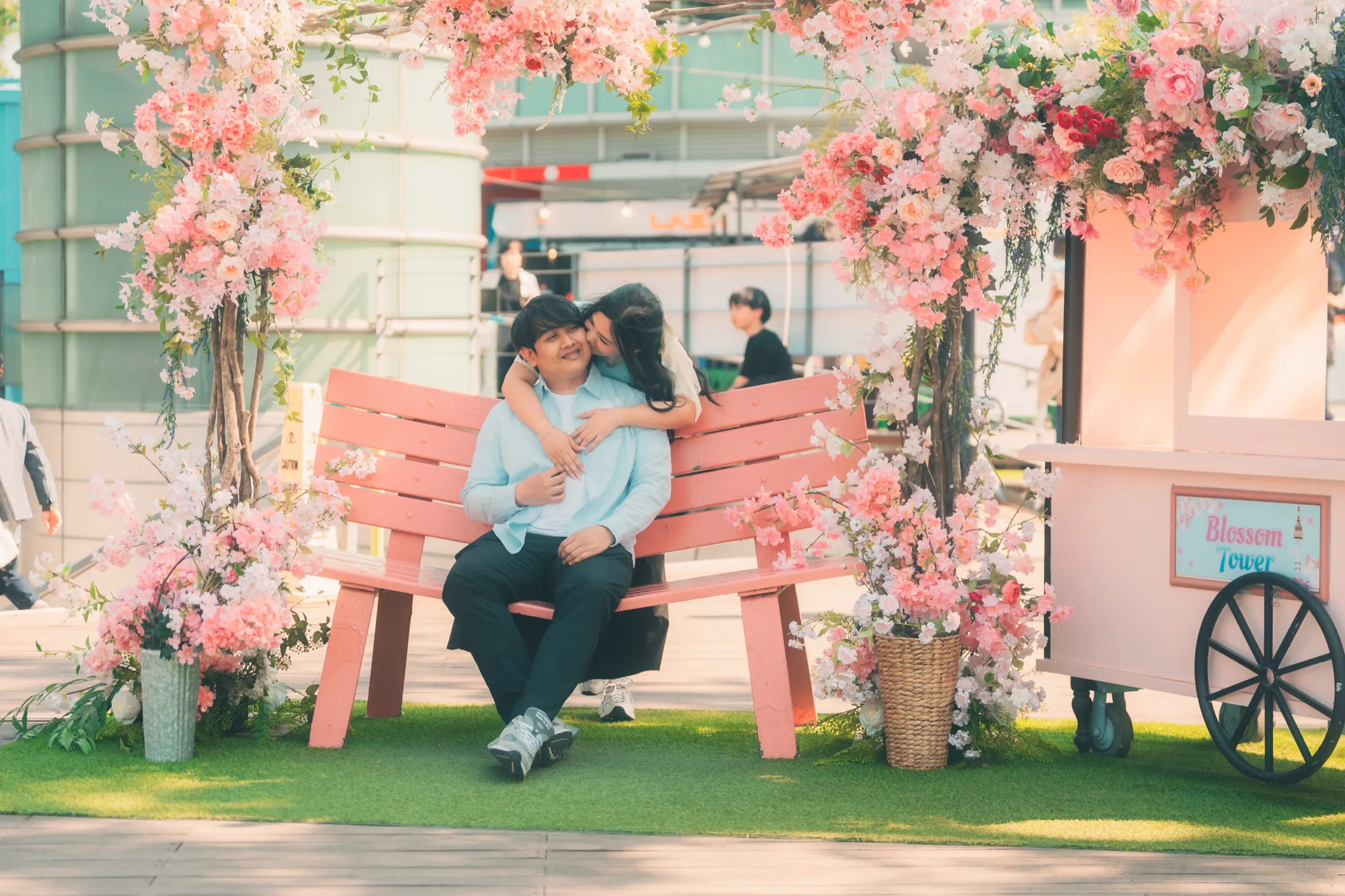 Ariel and Chay, filmed across Seoul