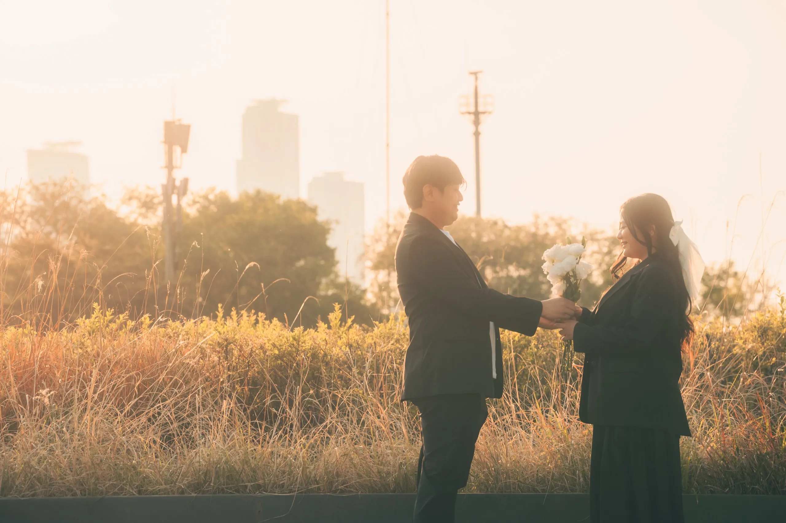 Ariel and Chay, filmed across Seoul